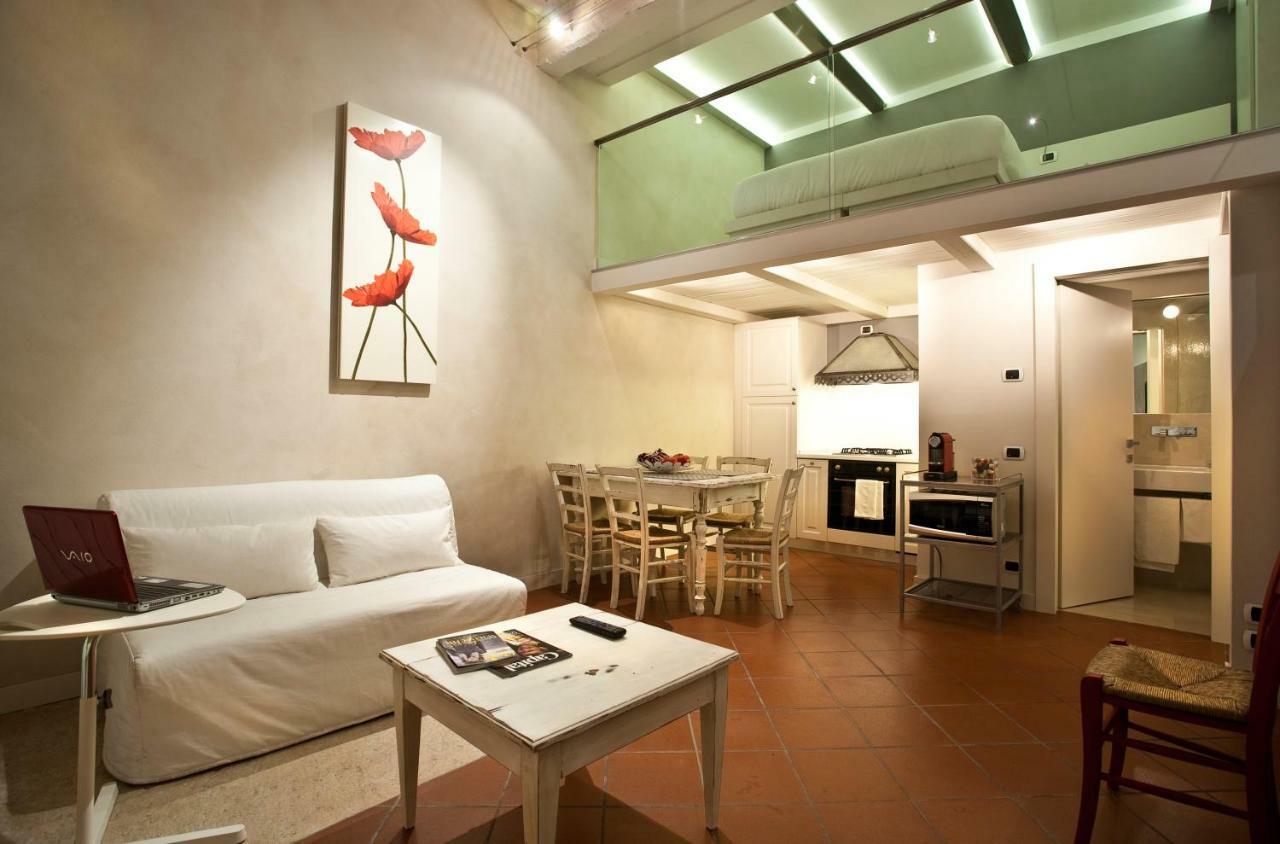ורונה Le Cadreghe Apartments מראה חיצוני תמונה