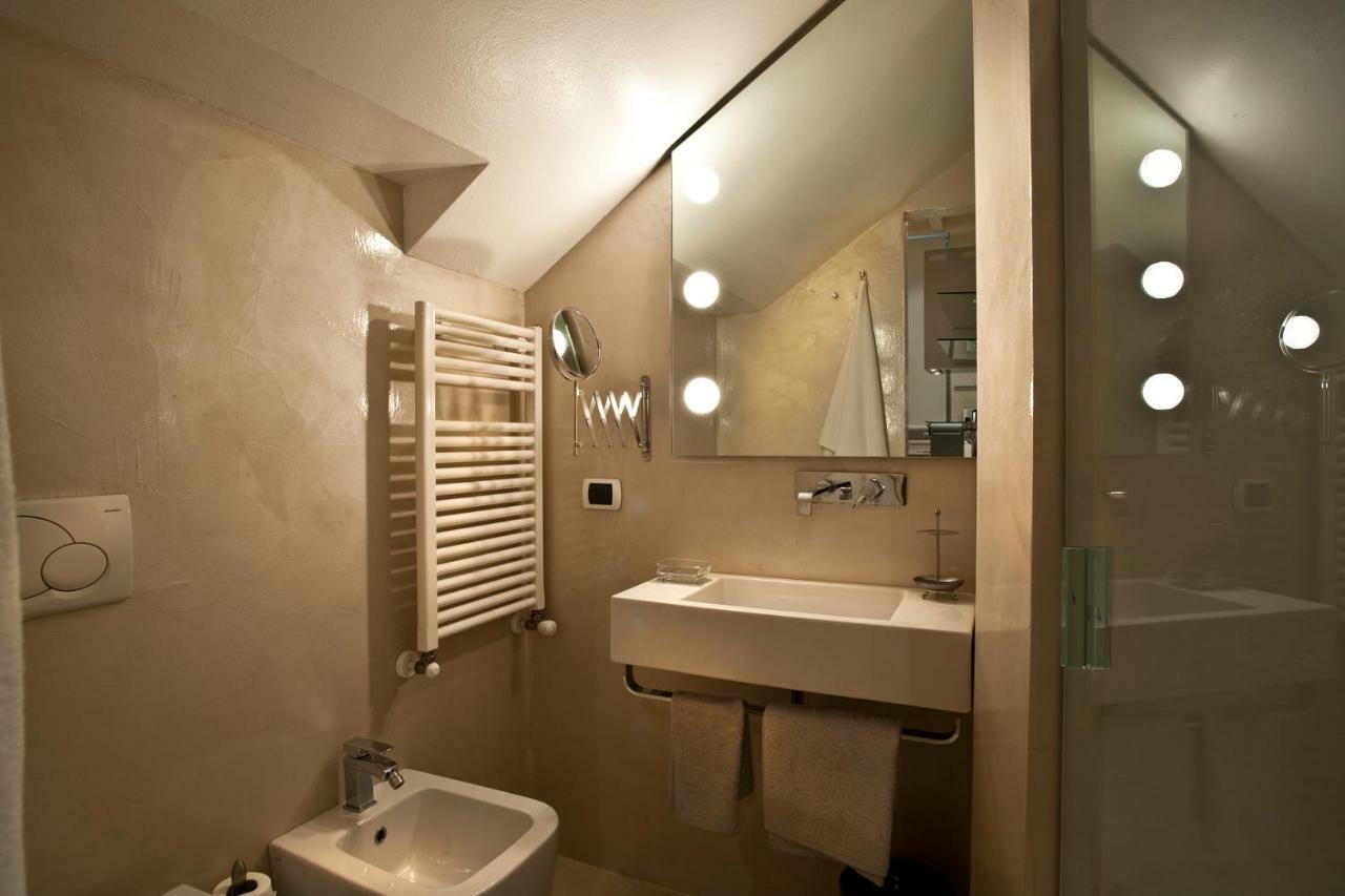 ורונה Le Cadreghe Apartments מראה חיצוני תמונה