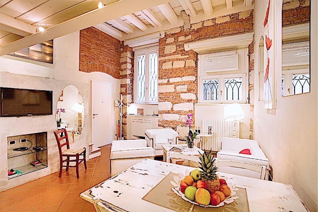 ורונה Le Cadreghe Apartments מראה חיצוני תמונה